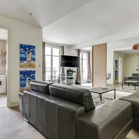 شقة Spacious Flat Near Arc De Triomphe باريس