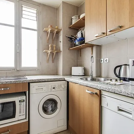 Spacious Flat Near Arc De Triomphe アパート *